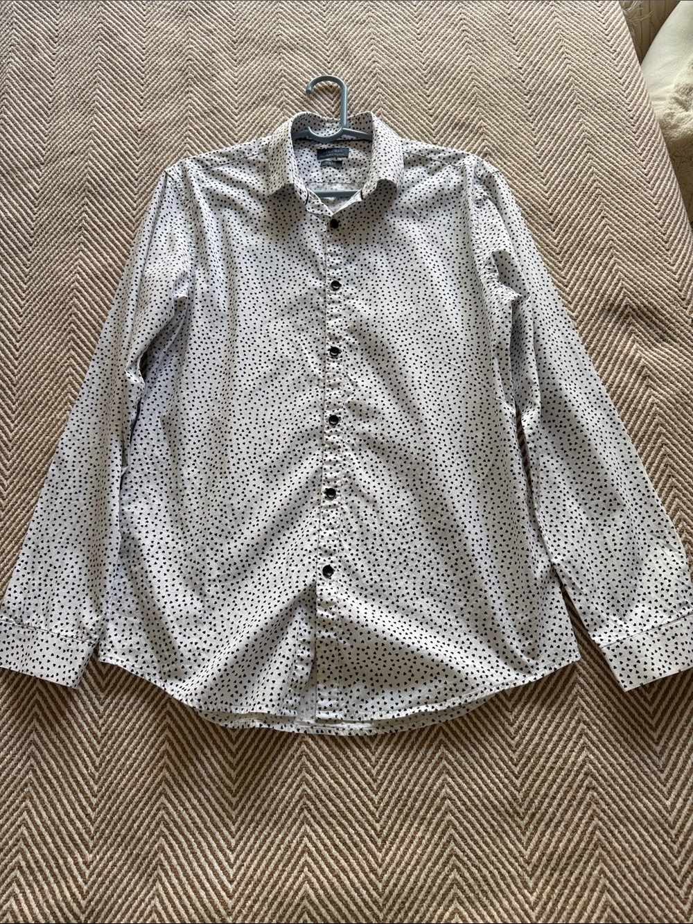 Zara White Button-Down Shirt with Black Dot Print - Men's Casual Shirt